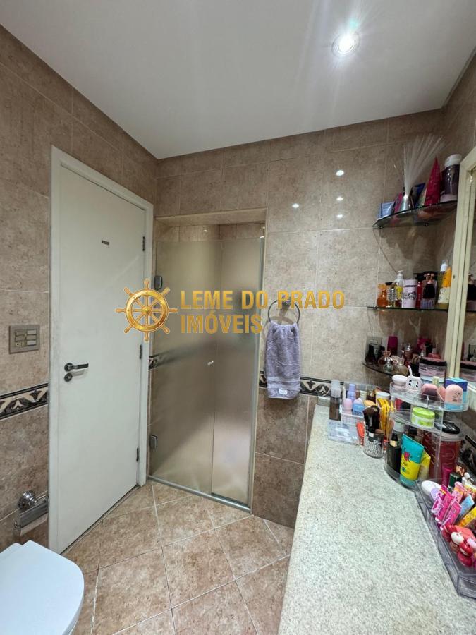 Apartamento à venda com 4 quartos, 180m² - Foto 7