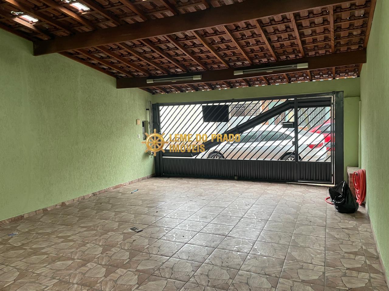 Casa para alugar com 2 quartos, 239m² - Foto 2