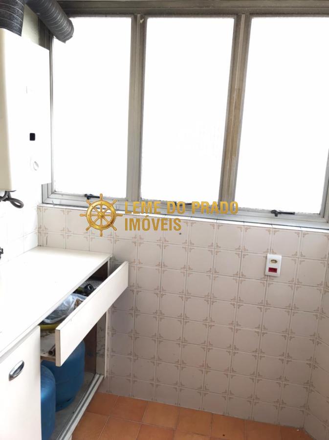 Apartamento para alugar com 3 quartos, 120m² - Foto 11