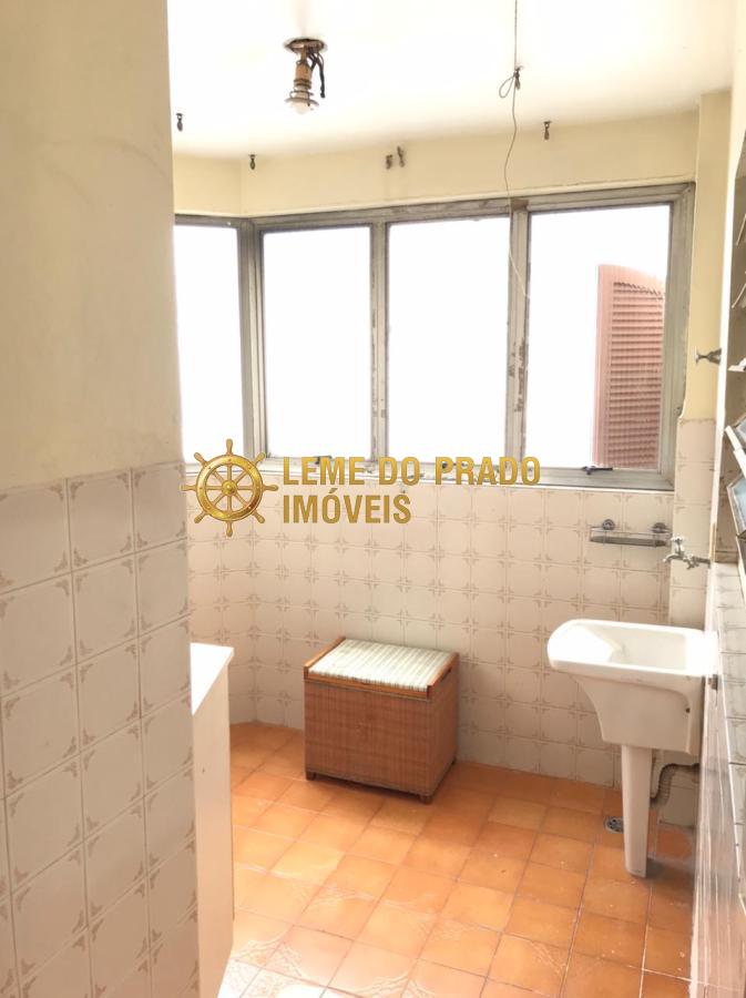 Apartamento para alugar com 3 quartos, 120m² - Foto 12