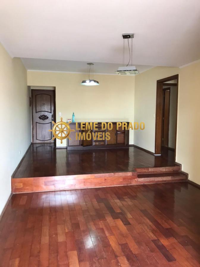 Apartamento para alugar com 3 quartos, 120m² - Foto 1