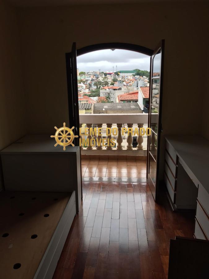 Apartamento para alugar com 3 quartos, 120m² - Foto 26