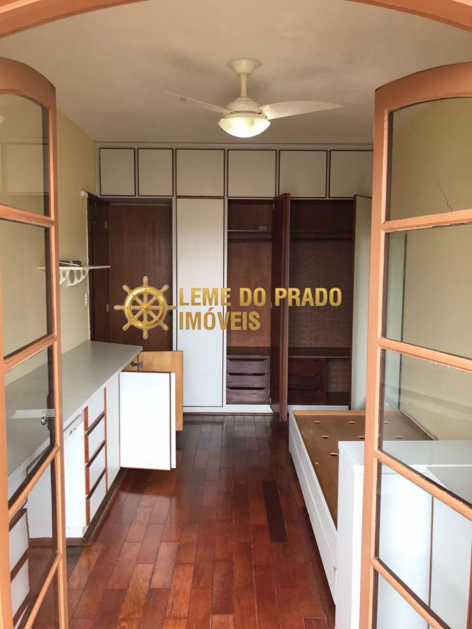 Apartamento para alugar com 3 quartos, 120m² - Foto 24