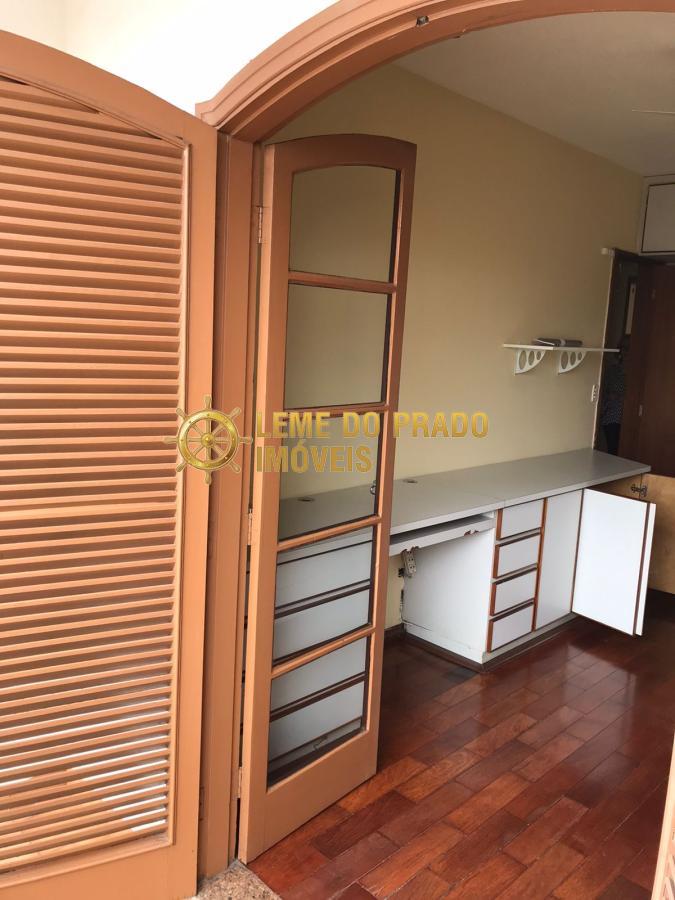 Apartamento para alugar com 3 quartos, 120m² - Foto 27