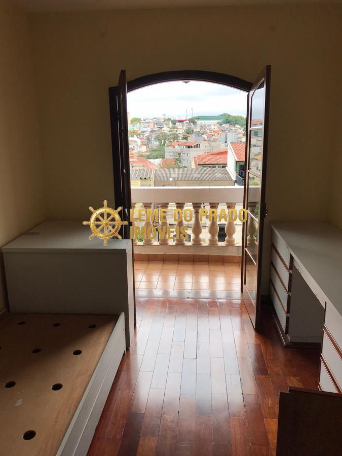 Apartamento para alugar com 3 quartos, 120m² - Foto 29