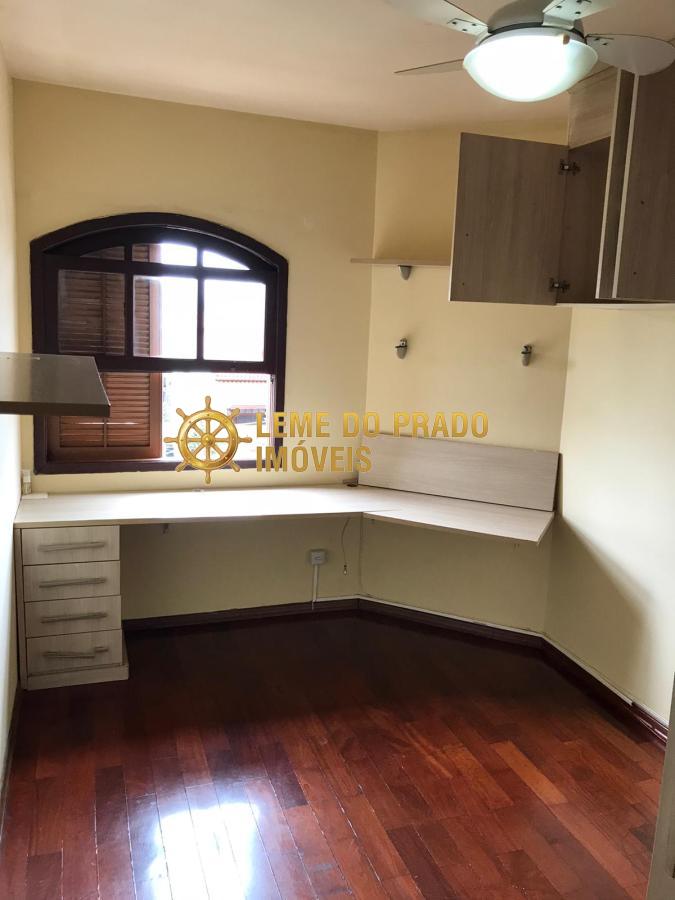 Apartamento para alugar com 3 quartos, 120m² - Foto 39