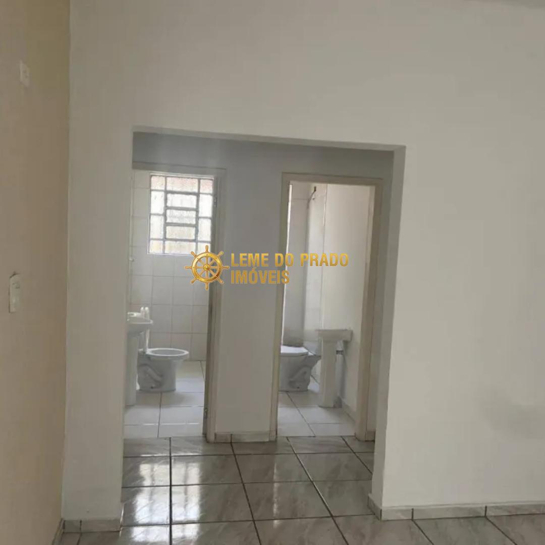 Casa para alugar com 3 quartos, 160m² - Foto 13