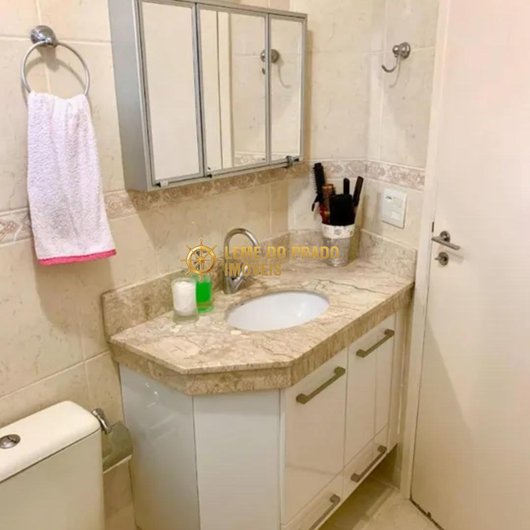 Apartamento à venda com 3 quartos, 200m² - Foto 6