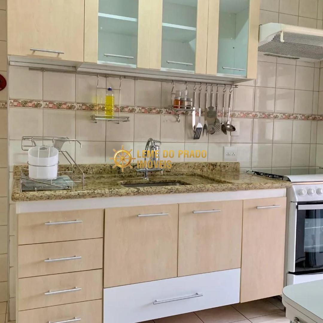 Apartamento à venda com 3 quartos, 200m² - Foto 13