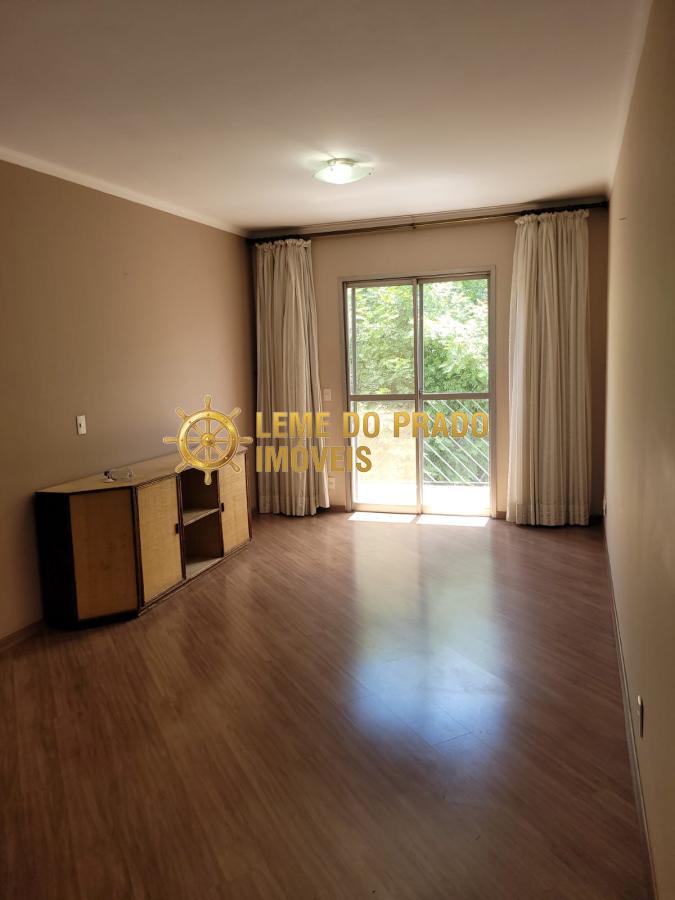 Apartamento à venda com 3 quartos, 87m² - Foto 1