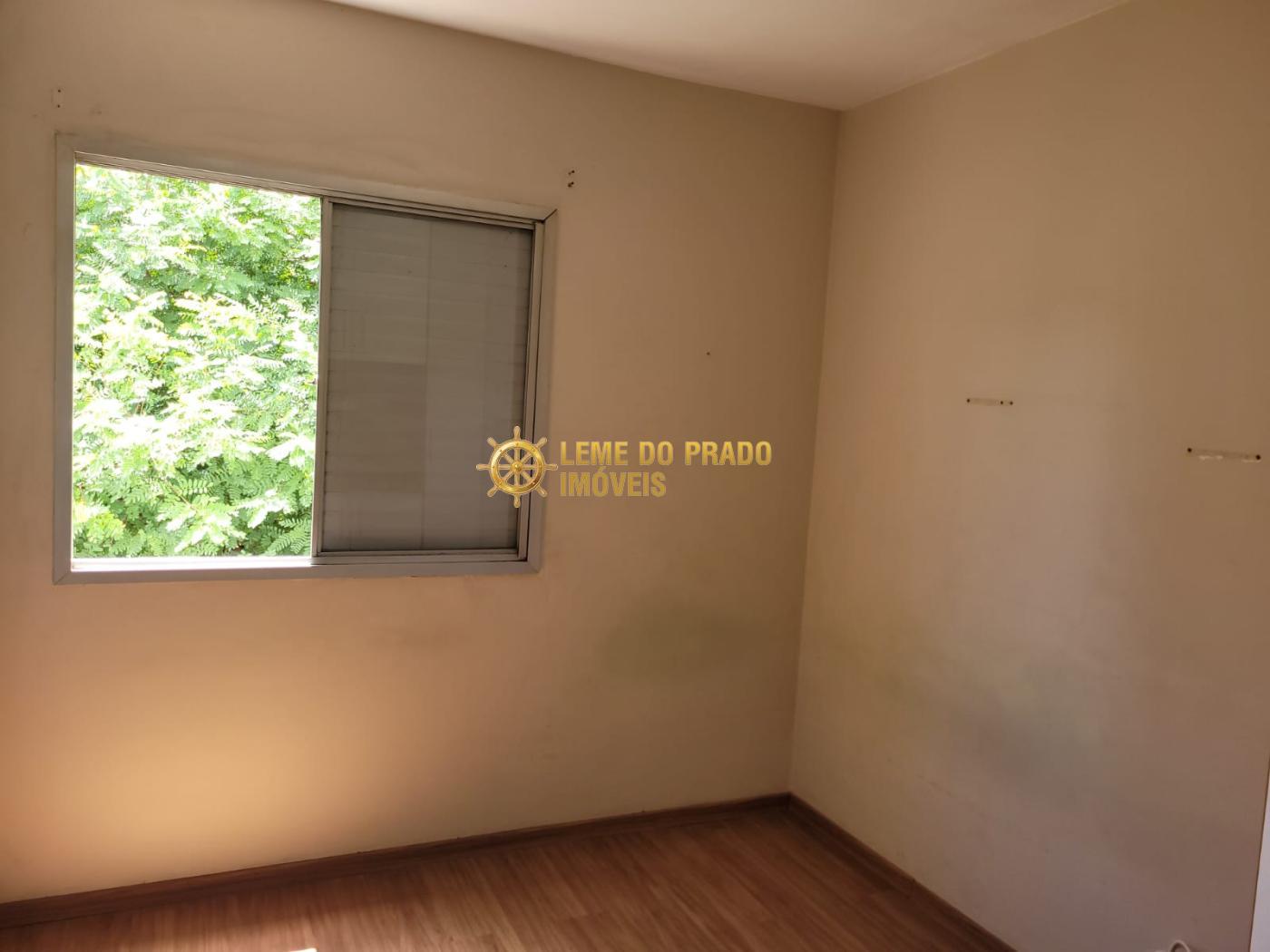 Apartamento à venda com 3 quartos, 87m² - Foto 12