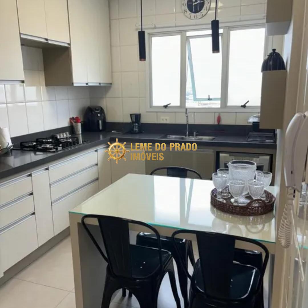 Apartamento à venda com 3 quartos, 141m² - Foto 13