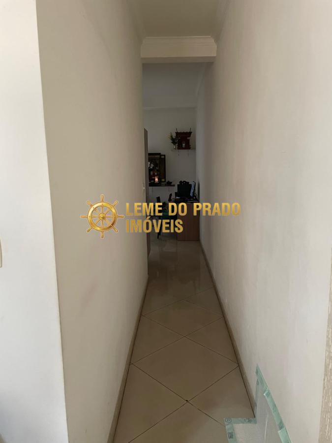 Casa à venda com 3 quartos, 210m² - Foto 23