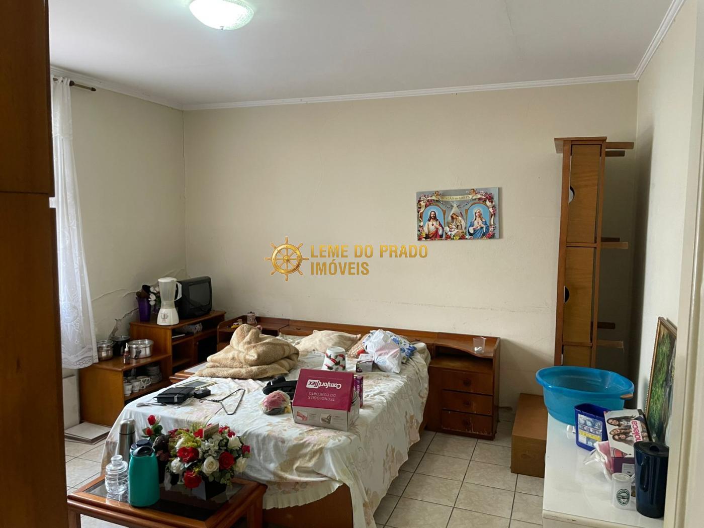 Casa à venda com 1 quarto, 90m² - Foto 3