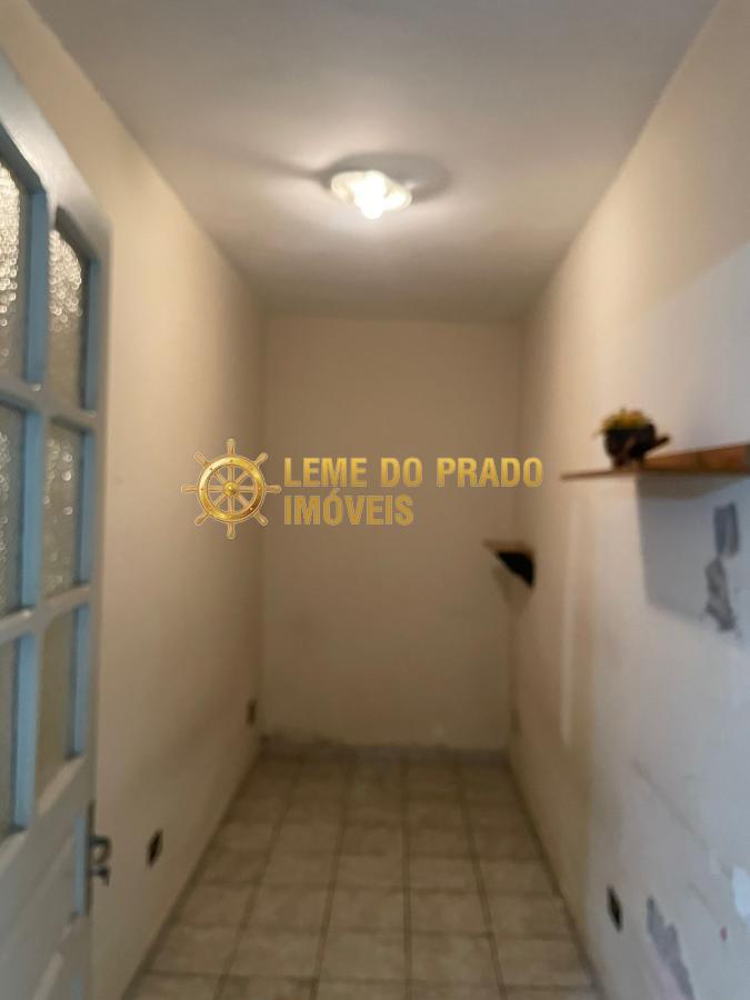 Casa à venda com 1 quarto, 90m² - Foto 5