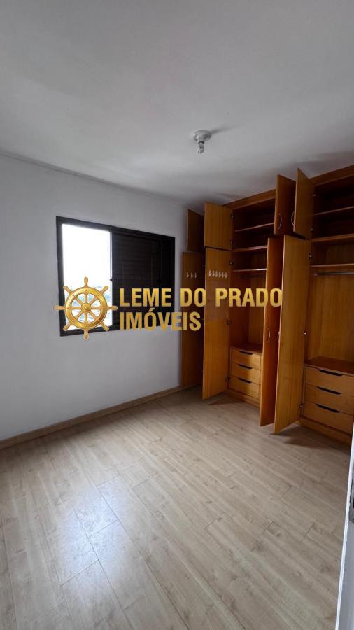 Apartamento para alugar com 2 quartos, 65m² - Foto 7