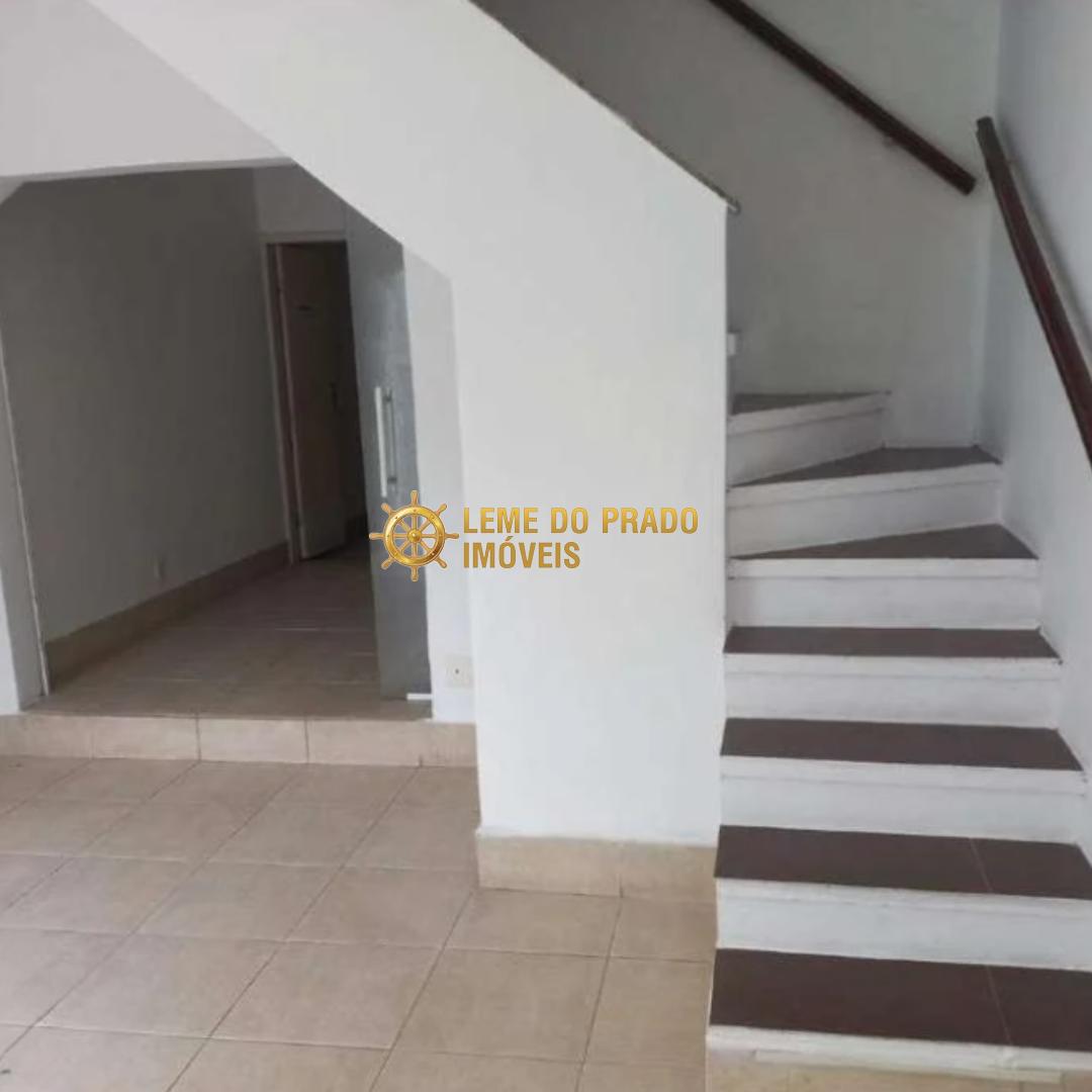 Sobrado para alugar com 3 quartos, 100m² - Foto 2