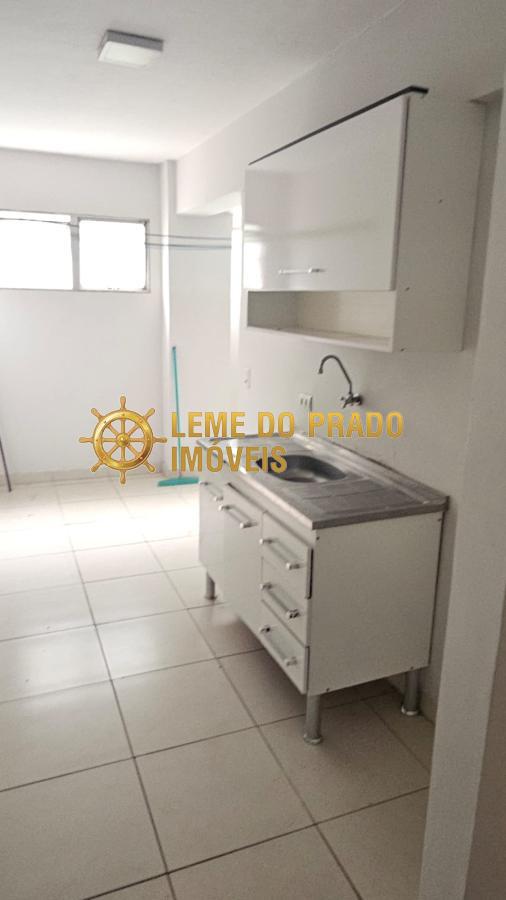 Apartamento para alugar com 2 quartos, 55m² - Foto 3