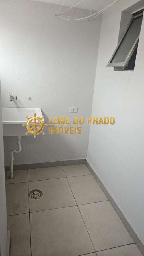 Apartamento para alugar com 1 quarto, 55m² - Foto 7