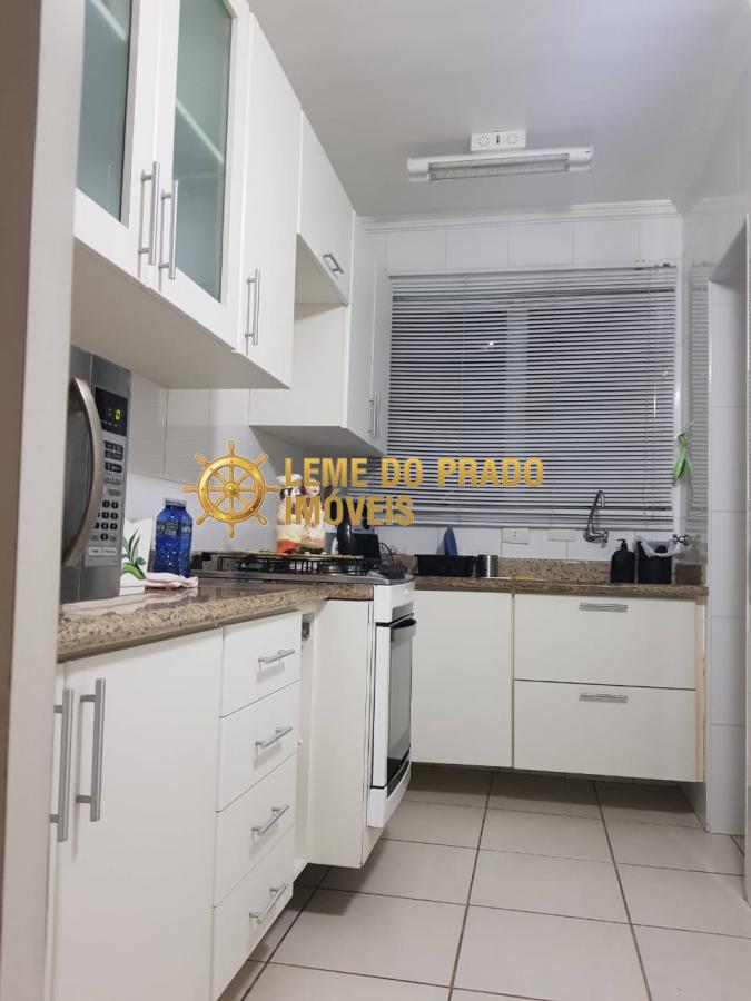 Apartamento à venda com 3 quartos, 140m² - Foto 16