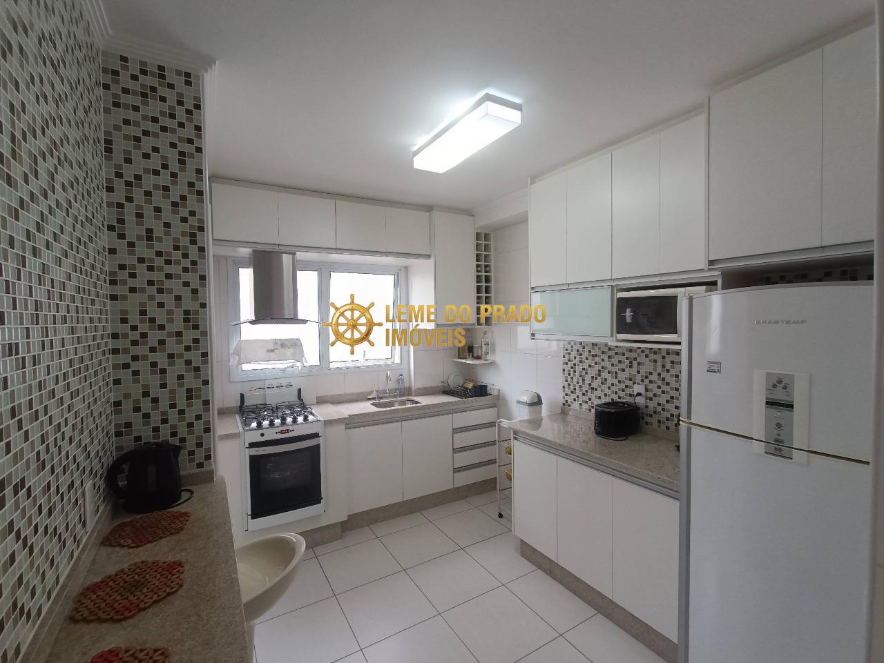 Apartamento à venda com 3 quartos, 87m² - Foto 9