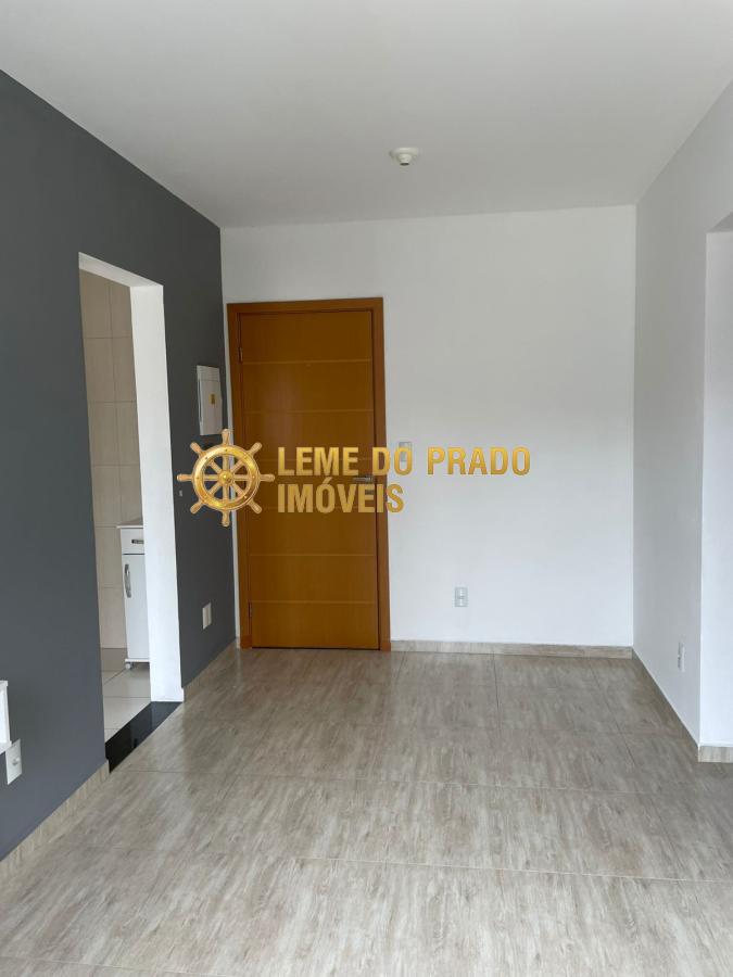 Apartamento para alugar com 2 quartos, 60m² - Foto 4