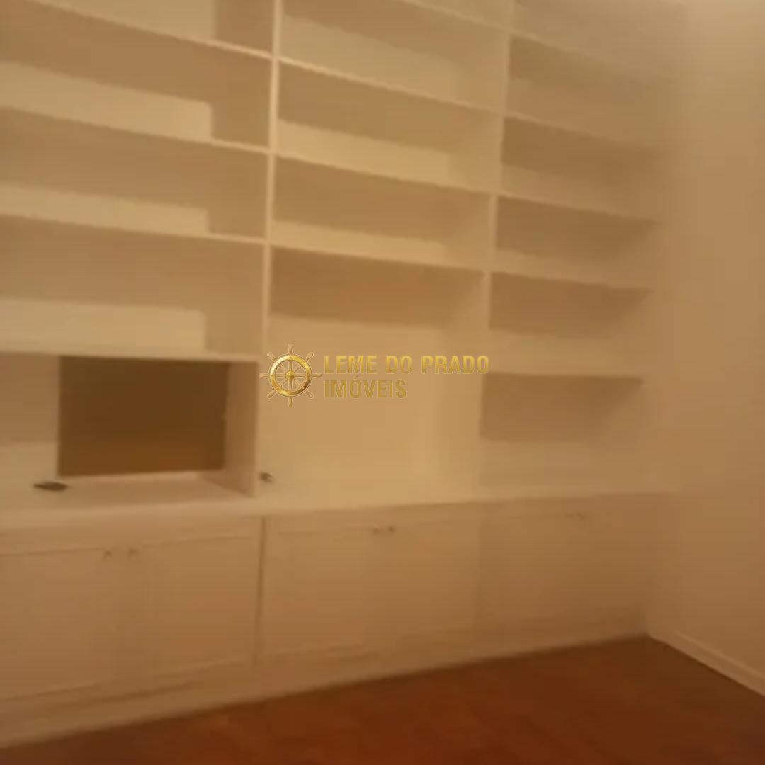 Apartamento à venda com 3 quartos, 172m² - Foto 11