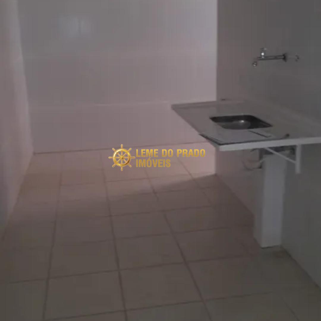 Apartamento à venda com 2 quartos, 58m² - Foto 4