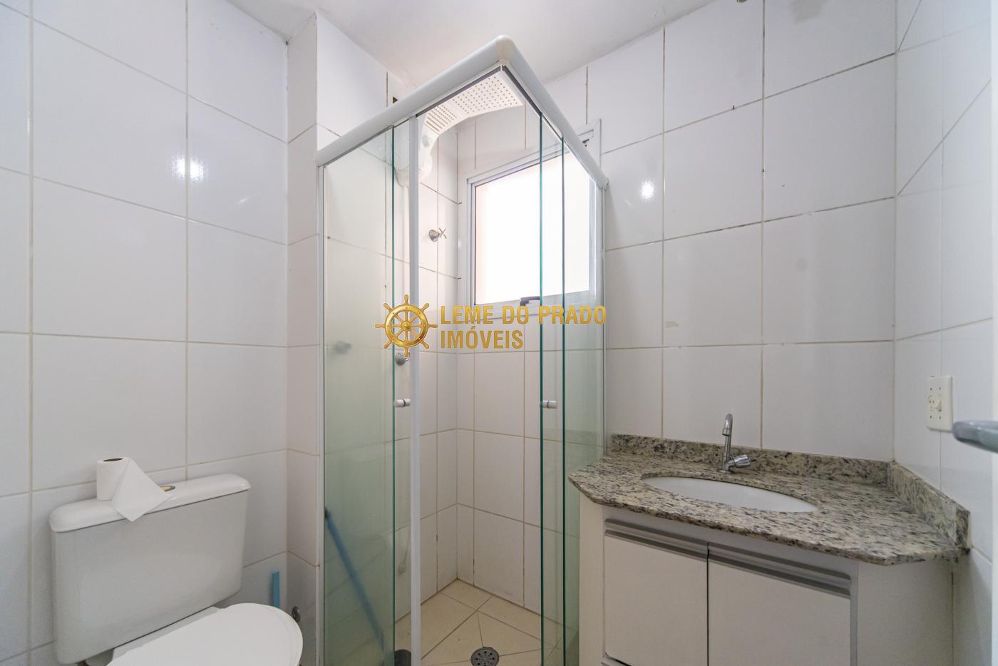 Apartamento para alugar com 3 quartos, 71m² - Foto 11