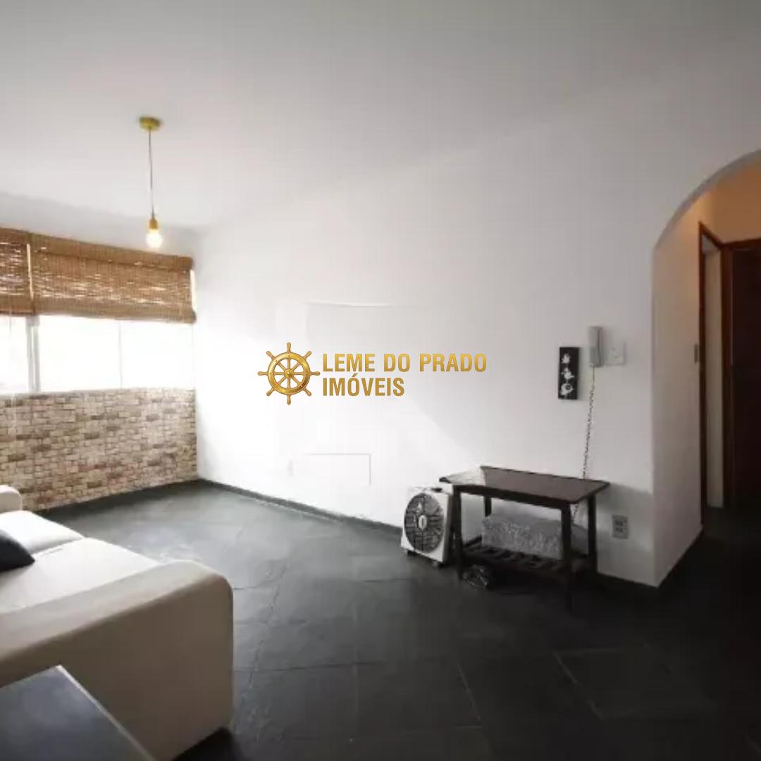 Apartamento à venda com 2 quartos, 70m² - Foto 2