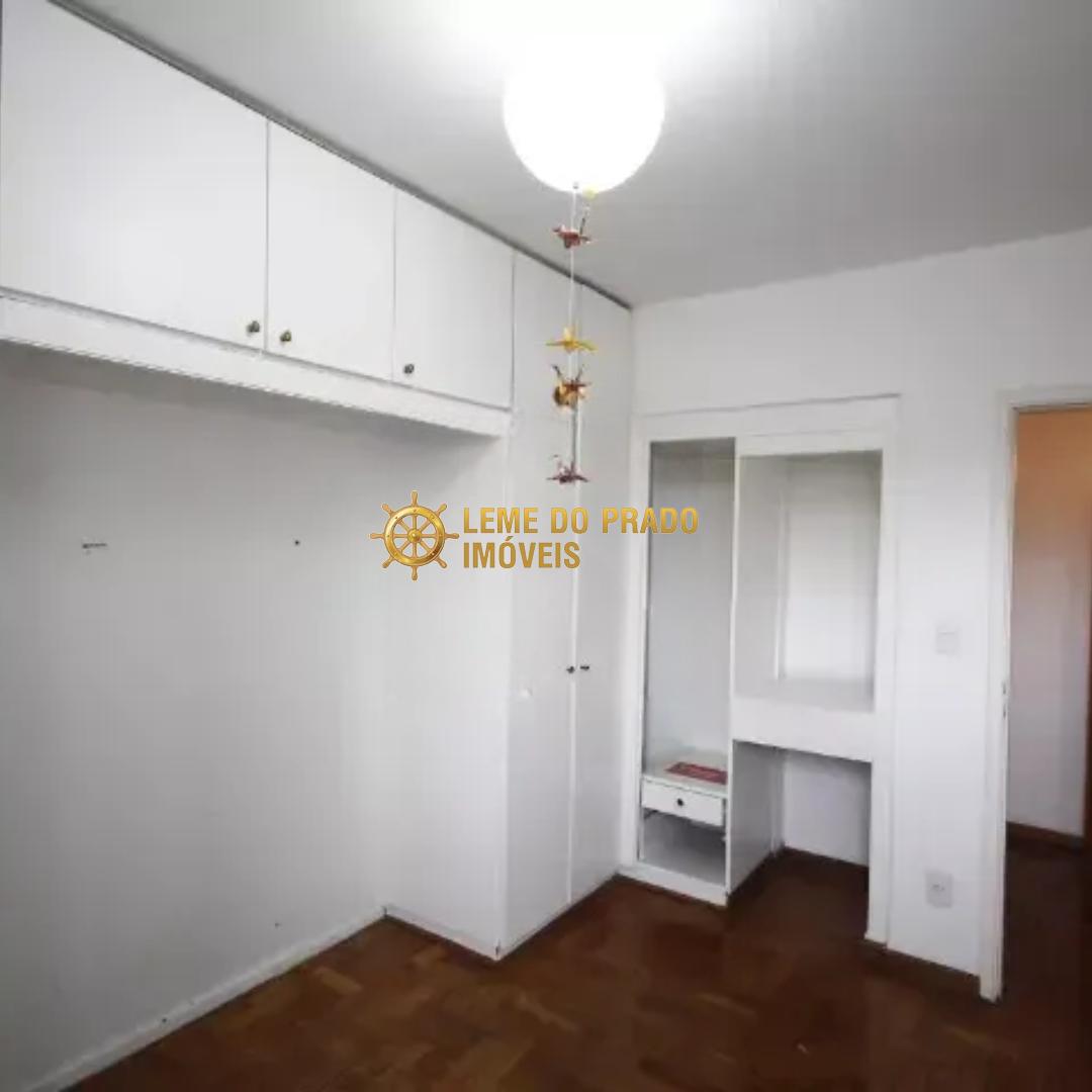 Apartamento à venda com 2 quartos, 70m² - Foto 4