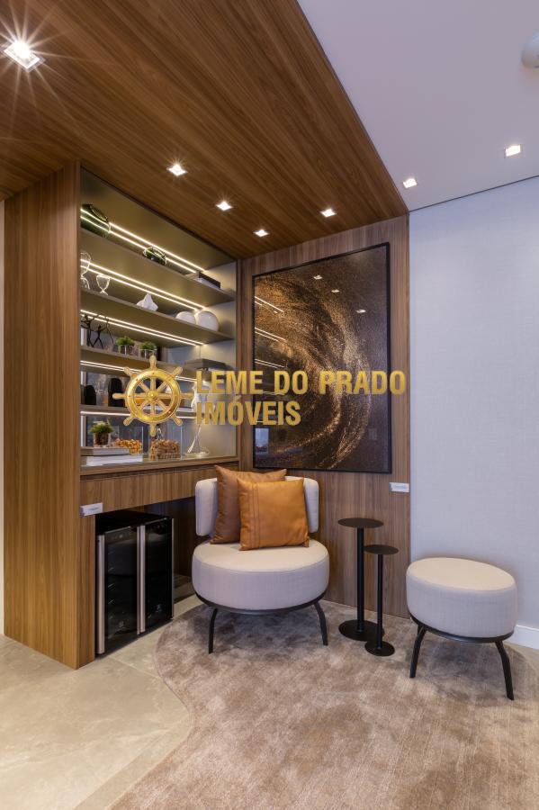 Apartamento à venda com 2 quartos, 75m² - Foto 3