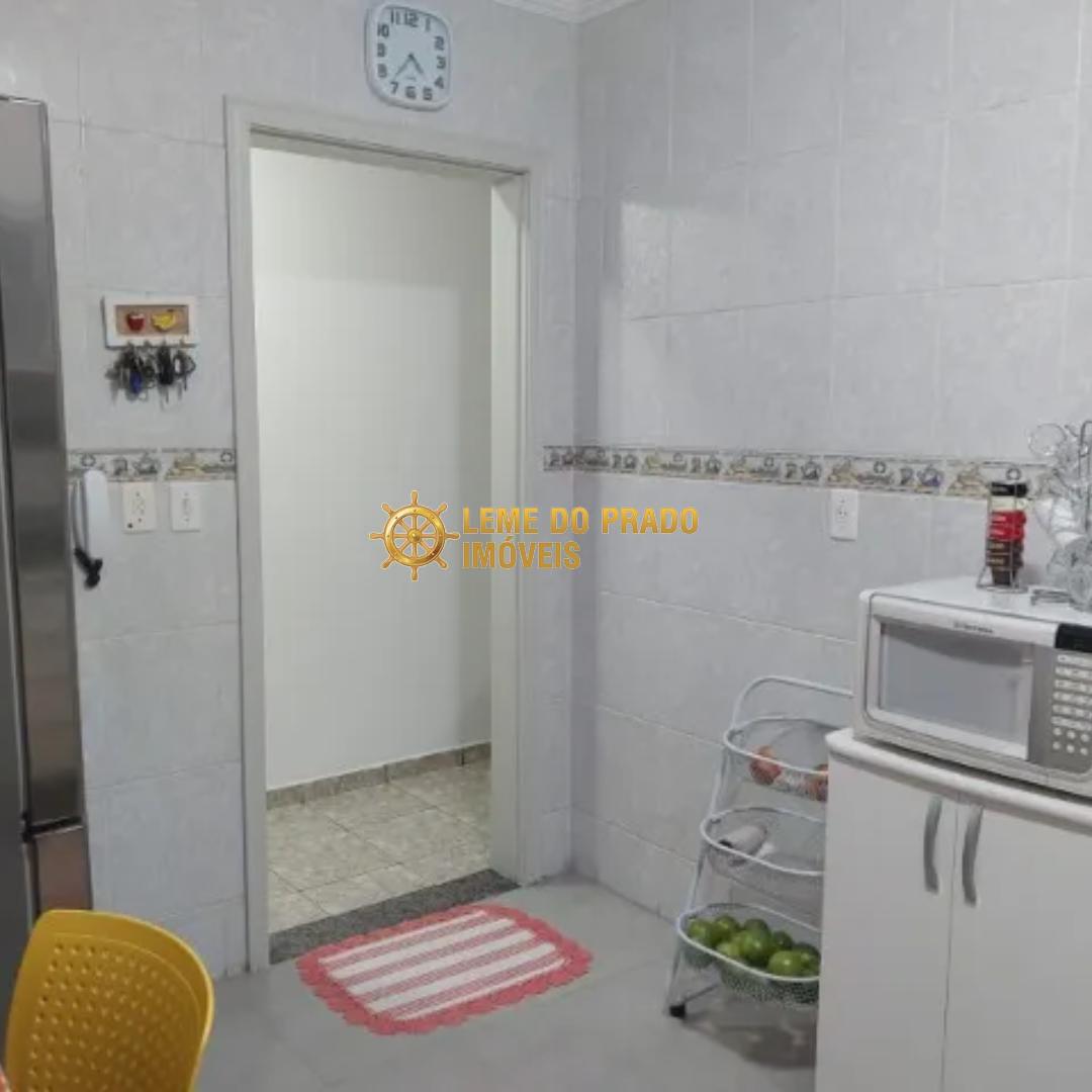 Apartamento à venda com 3 quartos, 84m² - Foto 3