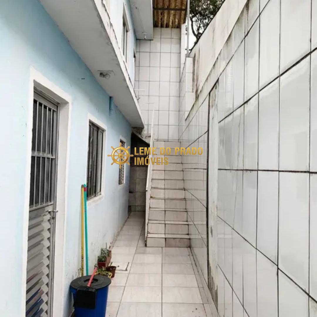 Sobrado à venda com 4 quartos, 250m² - Foto 3