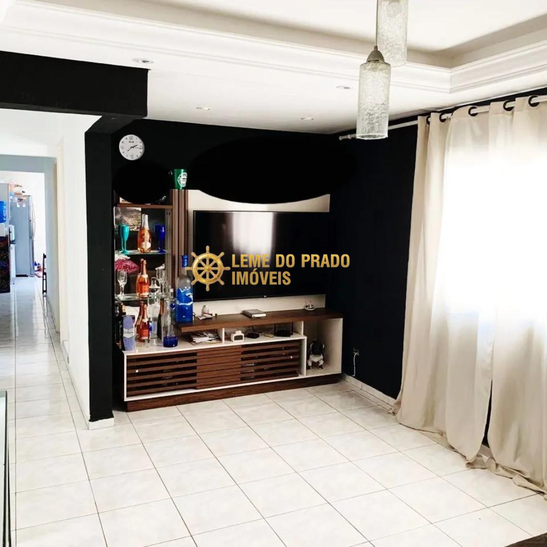 Sobrado à venda com 4 quartos, 250m² - Foto 5