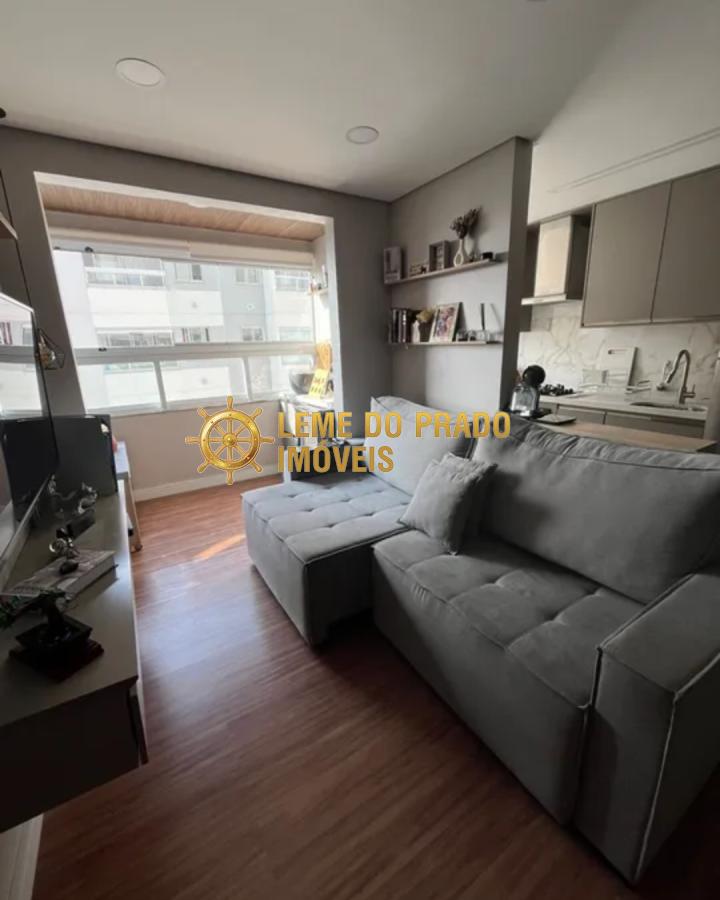 Apartamento à venda com 2 quartos, 51m² - Foto 3