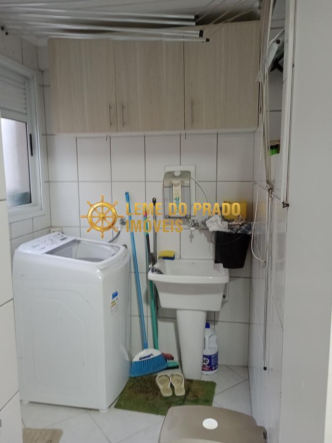 Apartamento à venda com 2 quartos, 69m² - Foto 33