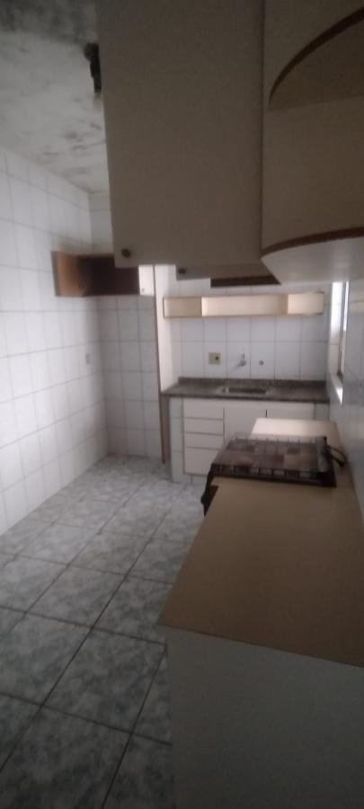 Terreno à venda com 2 quartos, 180m² - Foto 3