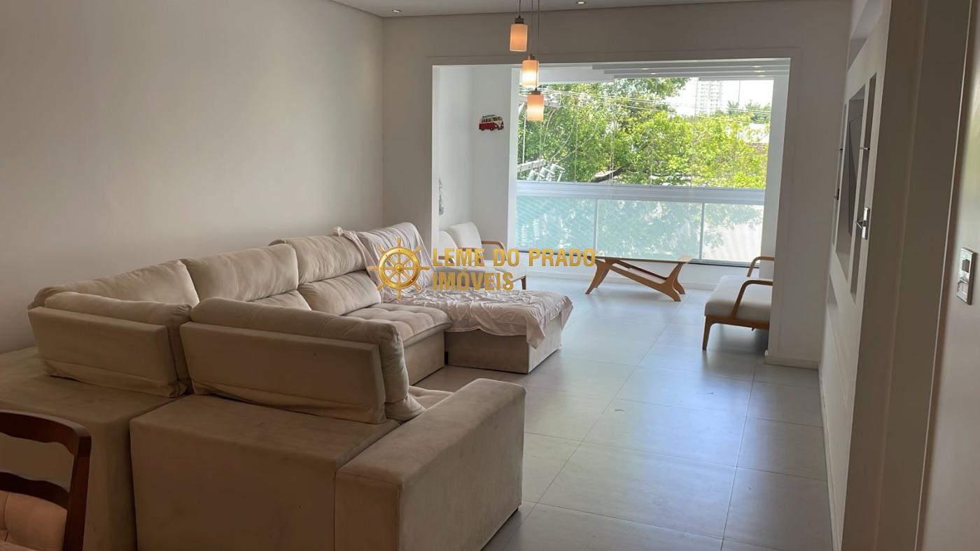 Apartamento à venda com 3 quartos, 160m² - Foto 1