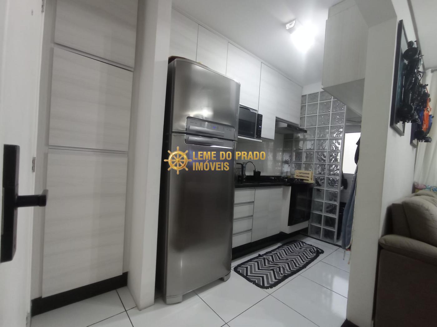 Apartamento à venda com 2 quartos, 53m² - Foto 3