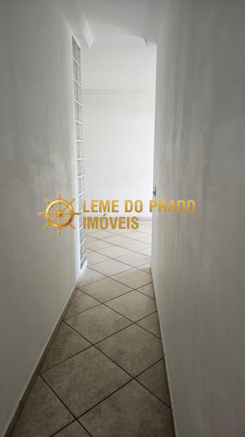 Apartamento para alugar com 2 quartos, 80m² - Foto 11