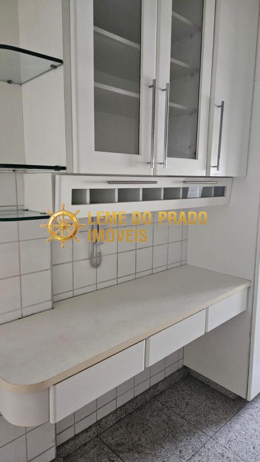 Apartamento para alugar com 2 quartos, 80m² - Foto 14