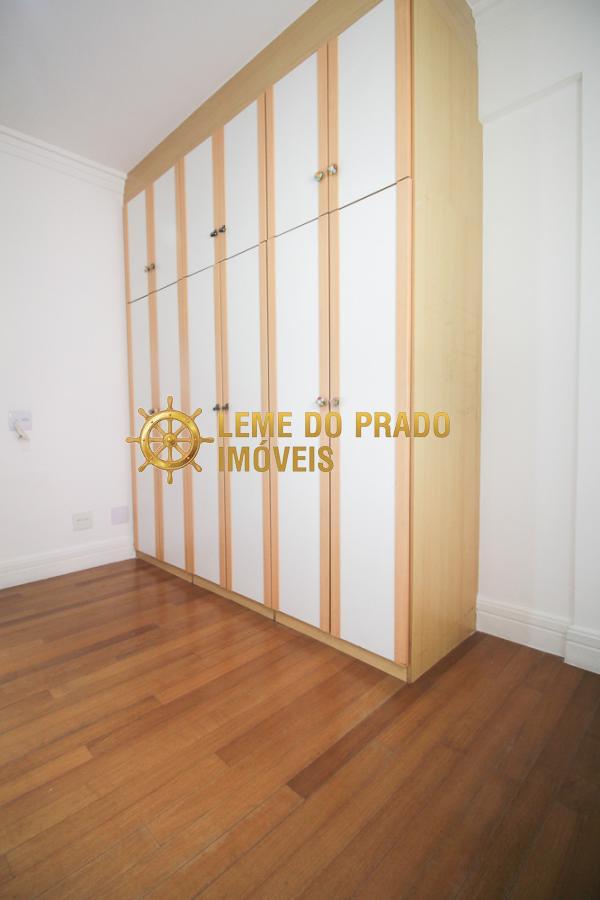 Apartamento para alugar com 2 quartos, 80m² - Foto 7