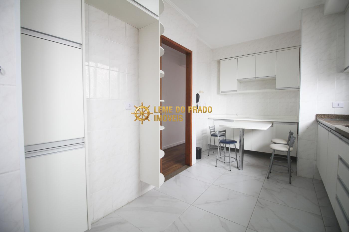 Apartamento para alugar com 2 quartos, 80m² - Foto 24