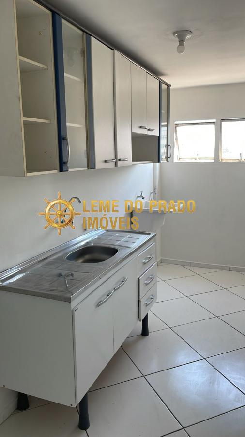 Apartamento para alugar com 2 quartos, 55m² - Foto 9